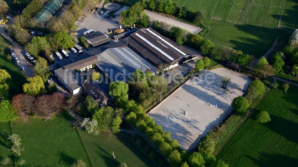 Wachtberg von oben - Rodderberg mit Gut Broichhof in Wachtberg im Bundesland Nordrhein-Westfalen, Deutschland