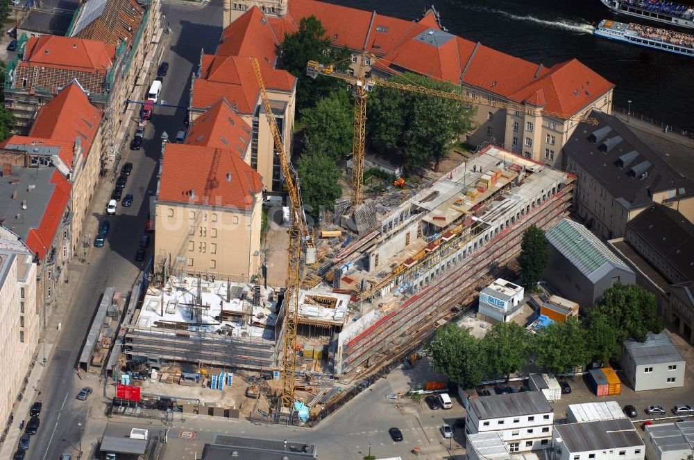 Berlin von oben - Rohbau des Archäologischen Zentrums in Berlin - Mitte