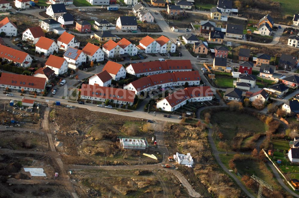 Magdeburg aus der Vogelperspektive: Rohbau- Baustelle im Wohngebiet Am Birnengarten in Magdeburg-Ottersleben