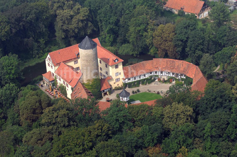 Luftbild Dedeleben-Westerburg - Romanik-Hotel Wasserschloss Westerburg