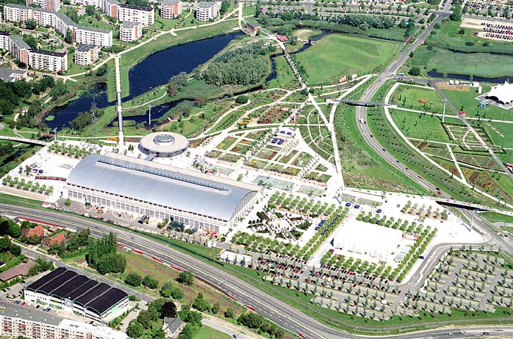 Luftbild Rostock / Mecklenburg Vorpommern - Rostock / Mecklenburg Vorpommern Gelände der IGA ( internationale Gartenbauausstellung in Rostock)