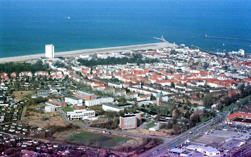 Rostock / MV aus der Vogelperspektive: Rostock Stadtbereich allg..