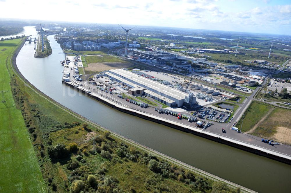 Magdeburg aus der Vogelperspektive: Rothenseer Verbindungskanal in Magdeburg