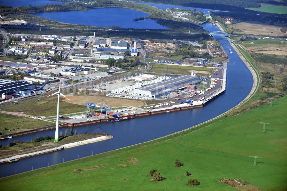 Magdeburg von oben - Rothenseer Verbindungskanal in Magdeburg