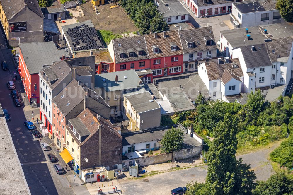 Bochum von oben - Rotlichtviertel in der Gußstahlstraße im Ortsteil Bochum Mitte in Bochum im Bundesland Nordrhein-Westfalen, Deutschland