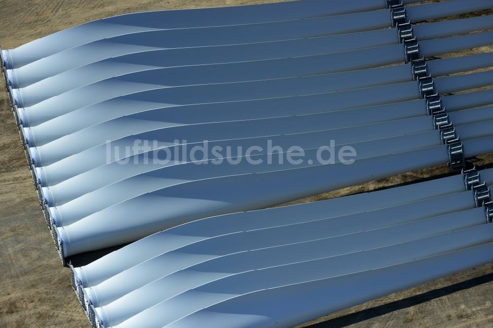 Luftaufnahme Lauchhammer - Rotorblatt - Herstellung der Vestas Blades Deutschland GmbH in Lauchhammer im Bundesland Brandenburg
