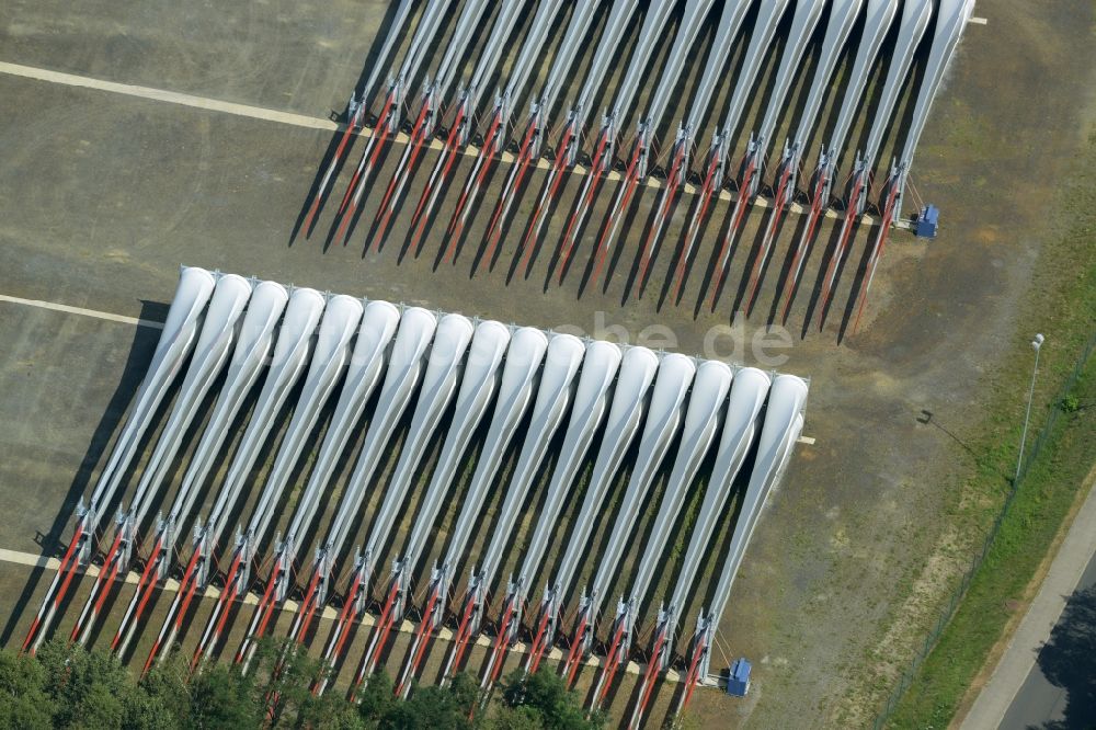 Luftaufnahme Lauchhammer - Rotorblatt - Herstellung der Vestas Blades Deutschland GmbH in Lauchhammer im Bundesland Brandenburg