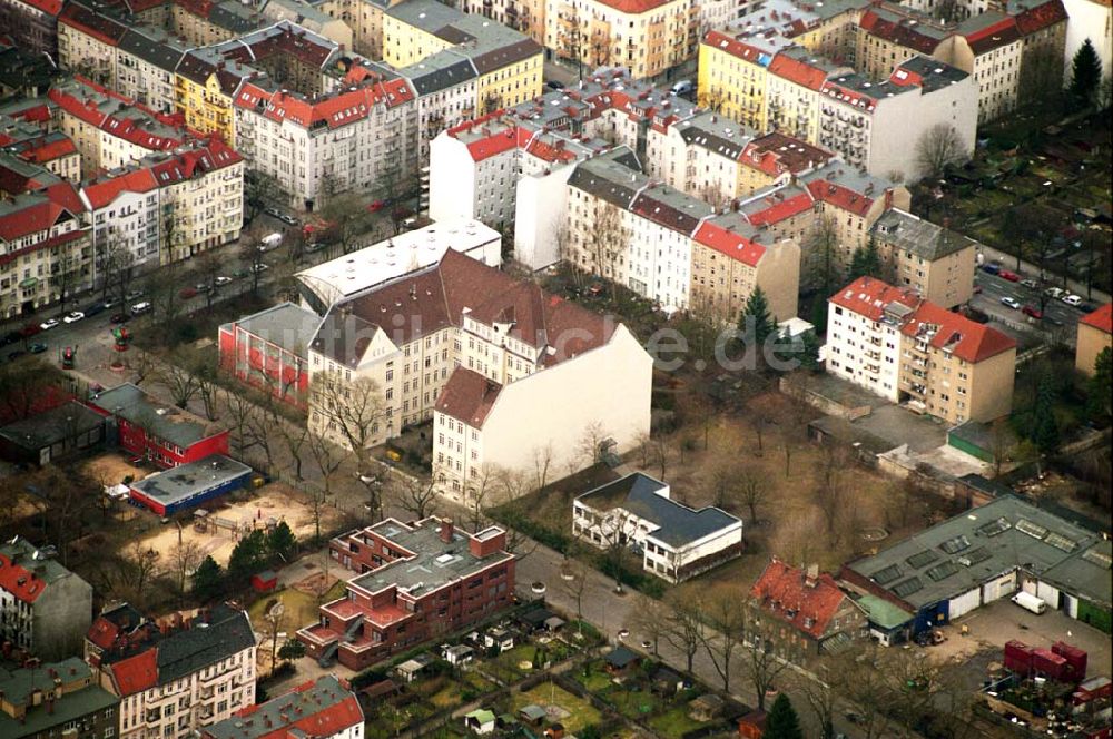 Luftbild Berlin/ Neukölln - Rütlischule in Berlin - Neukölln