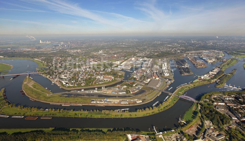 Luftaufnahme Duisburg - Ruhr - Hafen im Stadtteil Ruhrort in Duisburg im Bundesland Nordrhein-Westfalen