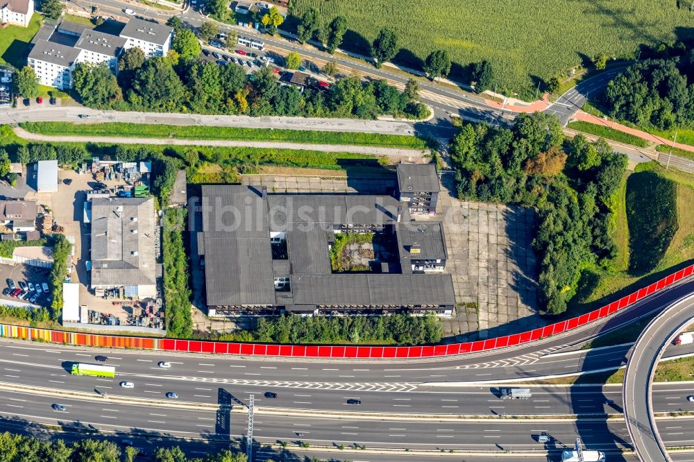 Luftbild Bochum - Ruine des ehemaligen Fabrik - Gebäudes der Kleiderfabrik Wollino in der Gollheide im Ortsteil Wattenscheid in Bochum im Bundesland Nordrhein-Westfalen, Deutschland