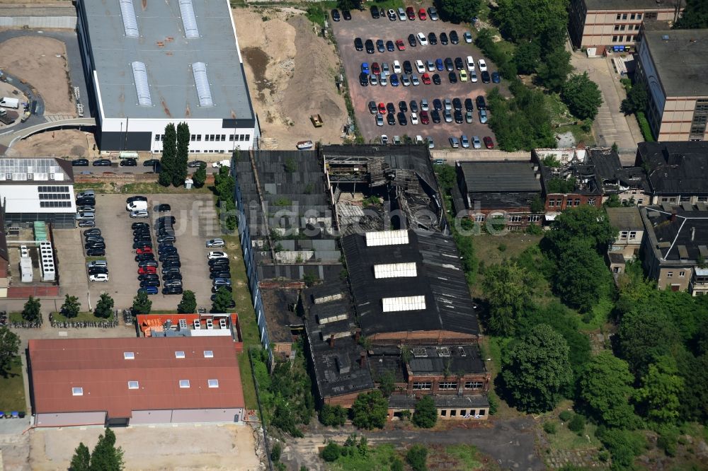 Luftaufnahme Magdeburg - Ruine des ehemaligen Fabrik - Gebäudes in der Marienstraße in Magdeburg im Bundesland Sachsen-Anhalt