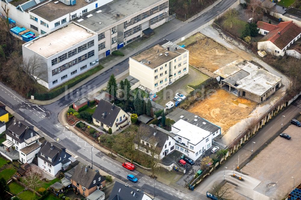 Luftbild Heiligenhaus - Ruine des ehemaligen Fabrik - Gebäudes an der Talburgstraße in Heiligenhaus im Bundesland Nordrhein-Westfalen, Deutschland