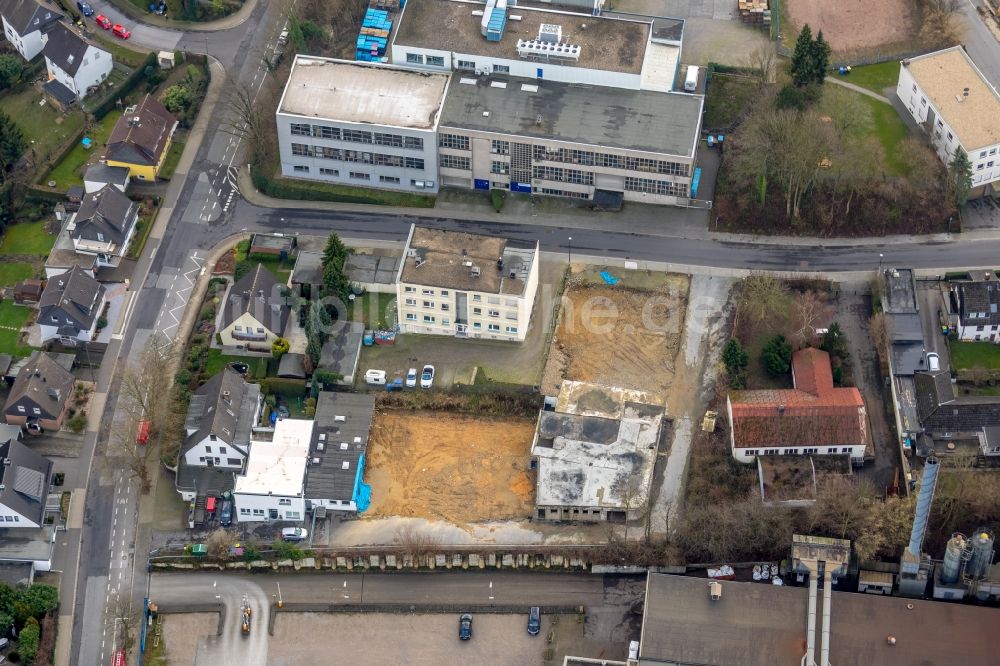 Luftaufnahme Heiligenhaus - Ruine des ehemaligen Fabrik - Gebäudes an der Talburgstraße in Heiligenhaus im Bundesland Nordrhein-Westfalen, Deutschland