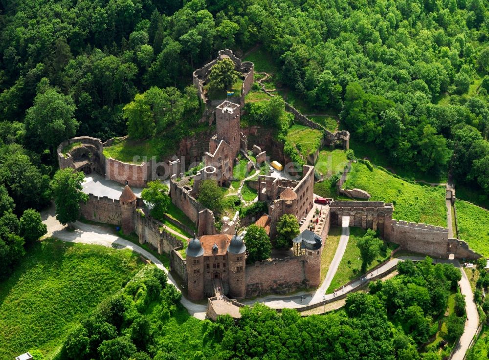 Luftaufnahme Wertheim - Ruine der Höhenburg Burg Wertheim im Bundesland Baden-Württemberg