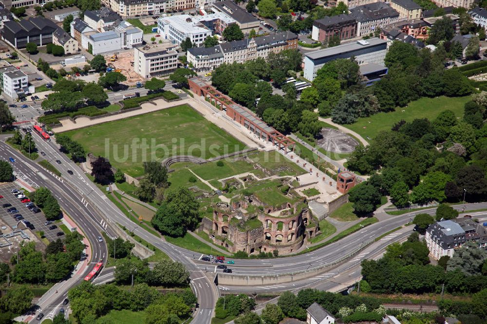 Luftbild TRIER - Ruine der Kaiserthermen in Trier