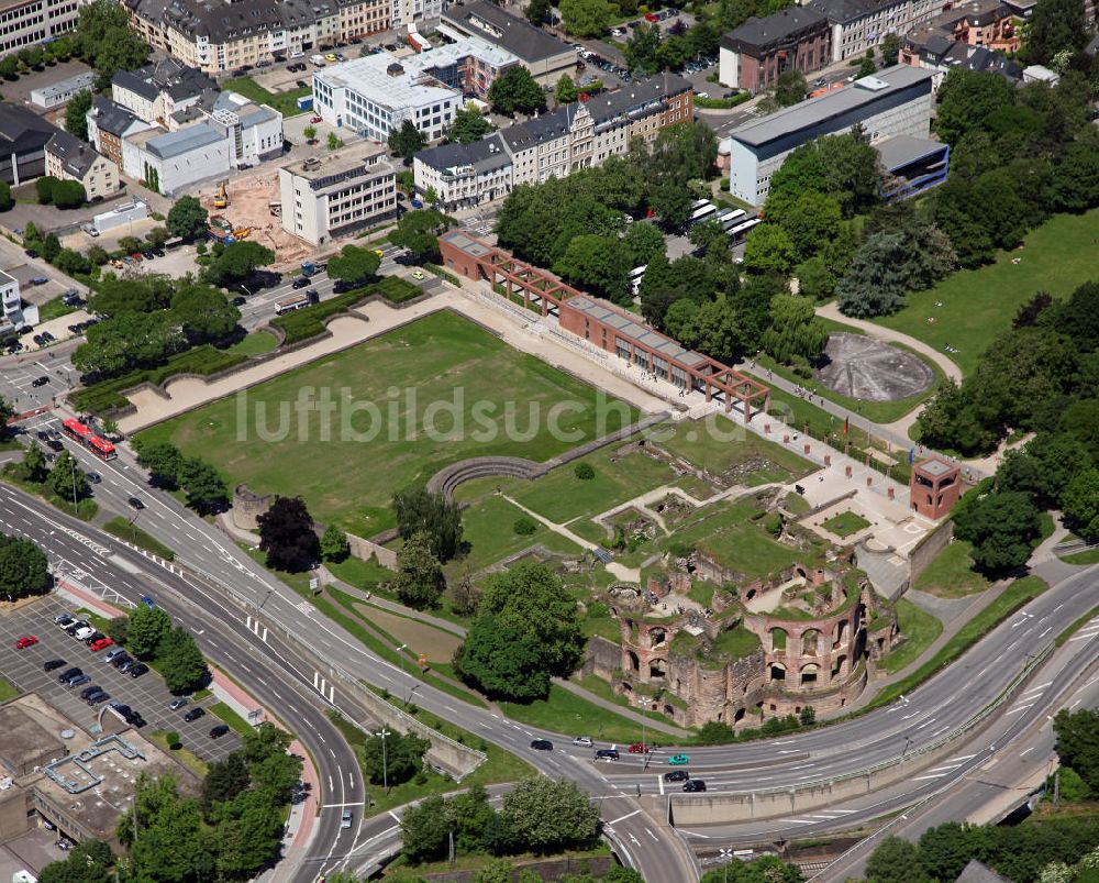 TRIER von oben - Ruine der Kaiserthermen in Trier