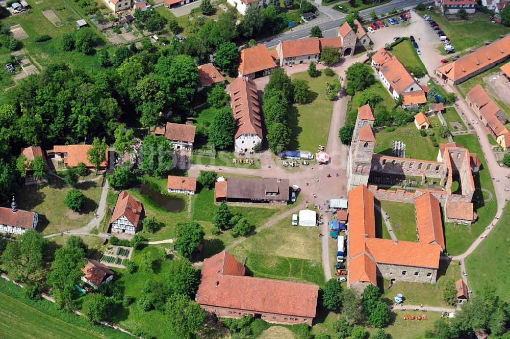 Luftaufnahme Kloster Veßra - Ruine von Kloster Veßra im Bundesland Thüringen