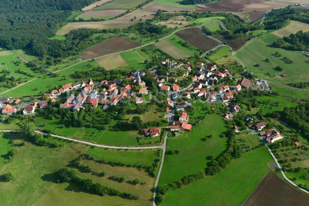 Luftaufnahme Altenstein - Ruine und Mauerreste der Burgruine in Altenstein im Bundesland Bayern, Deutschland