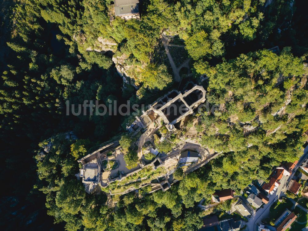 Luftbild Kurort Oybin - Ruine und Mauerreste der Burgruine Burg und Kloster Oybin in Kurort Oybin im Bundesland Sachsen, Deutschland