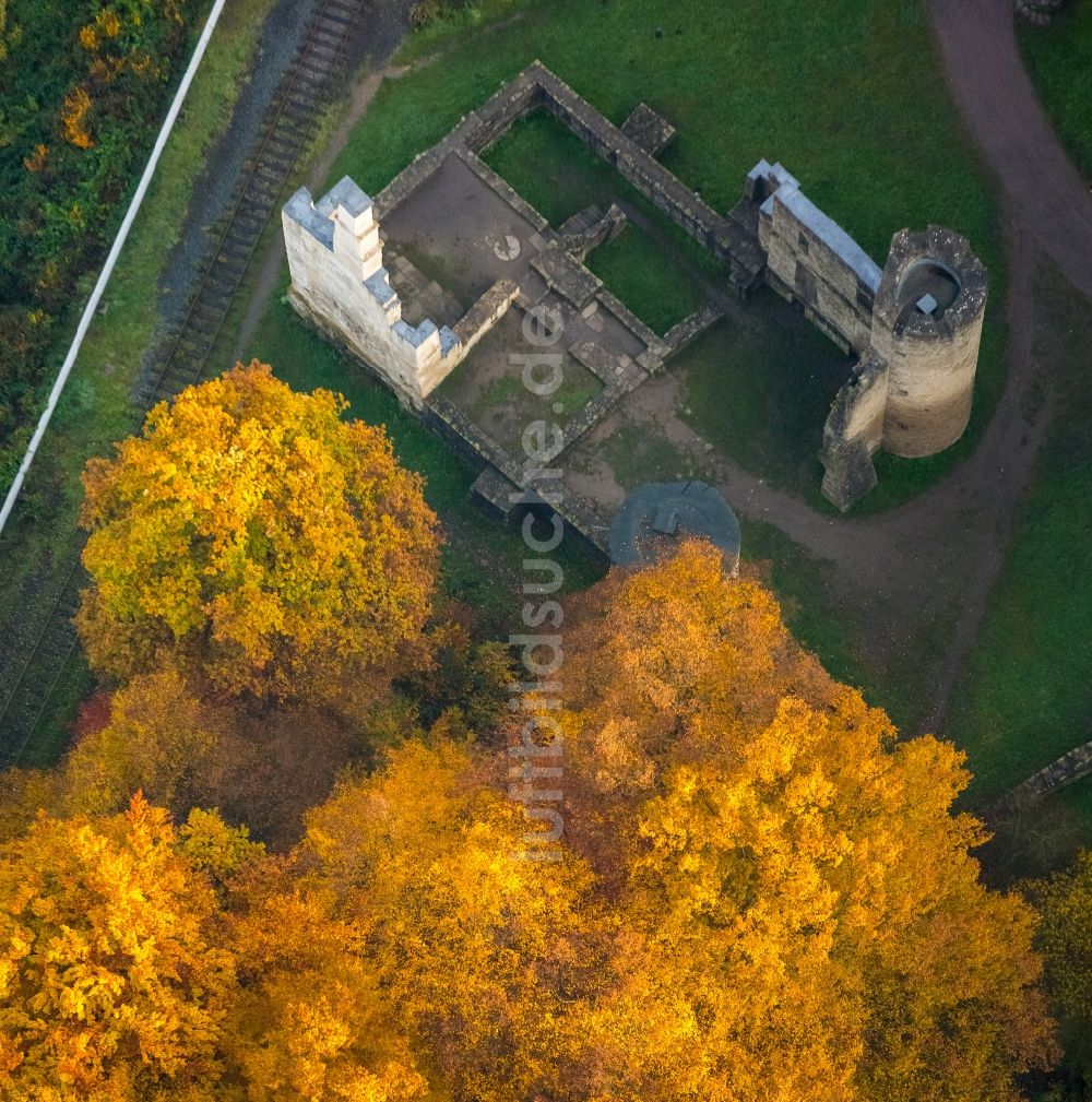 Herbede aus der Vogelperspektive: Ruine und Mauerreste der ehemaligen Burganlage Hardenstein in Herbede im Bundesland Nordrhein-Westfalen