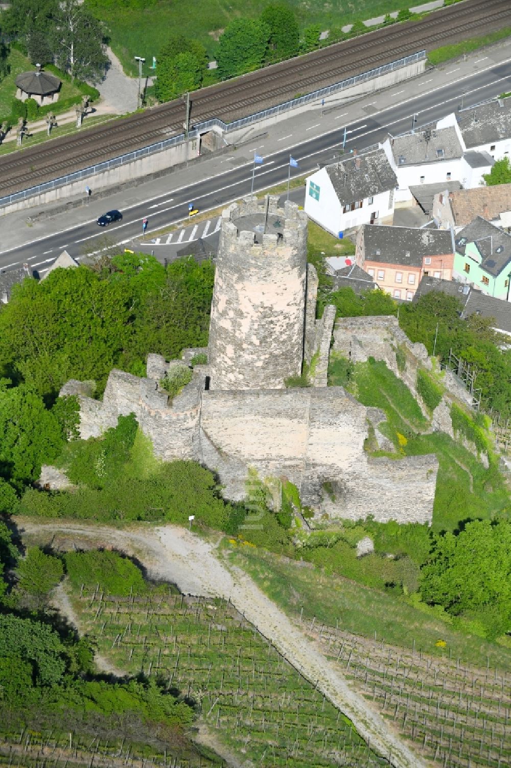 Luftbild Oberdiebach - Ruine und Mauerreste der ehemaligen Burganlage der Veste Fürstenberg in Oberdiebach im Bundesland Rheinland-Pfalz, Deutschland