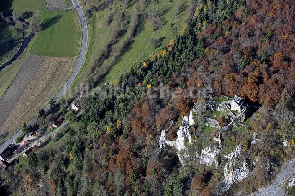 Luftaufnahme Münsingen - Ruinen der Burg Hohengundelfingen