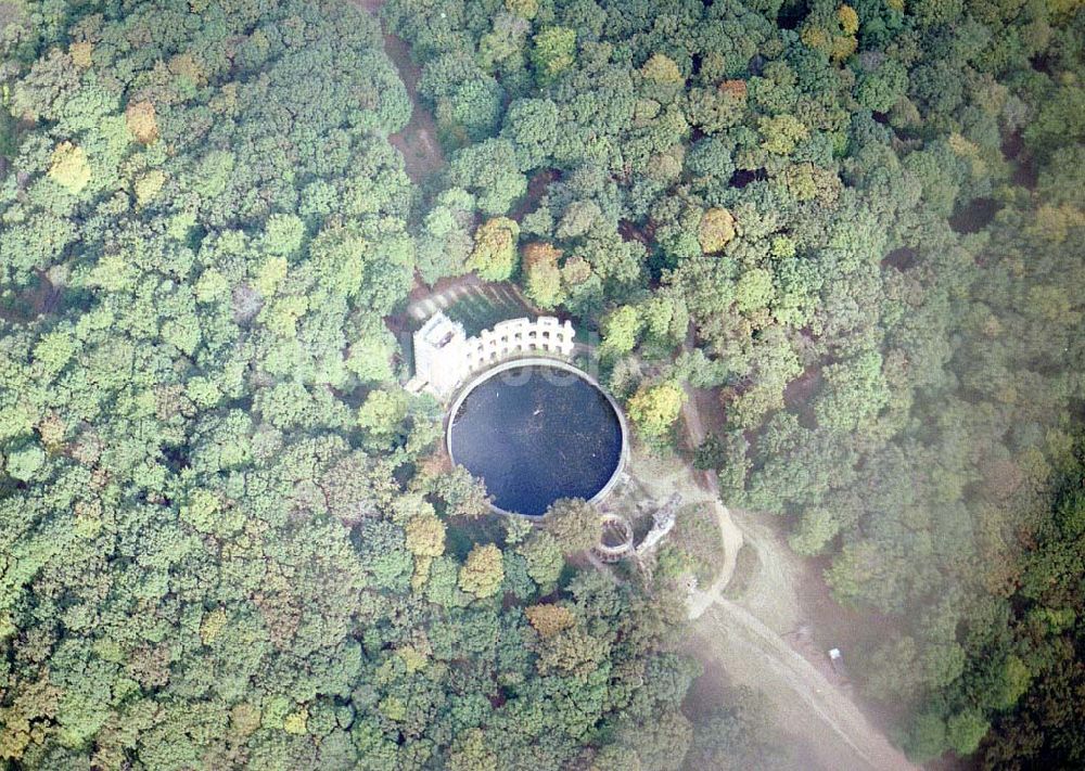 Luftaufnahme Potsdam / BRB - Ruinenberg beim Schloß Sanssouci in Potsdam.