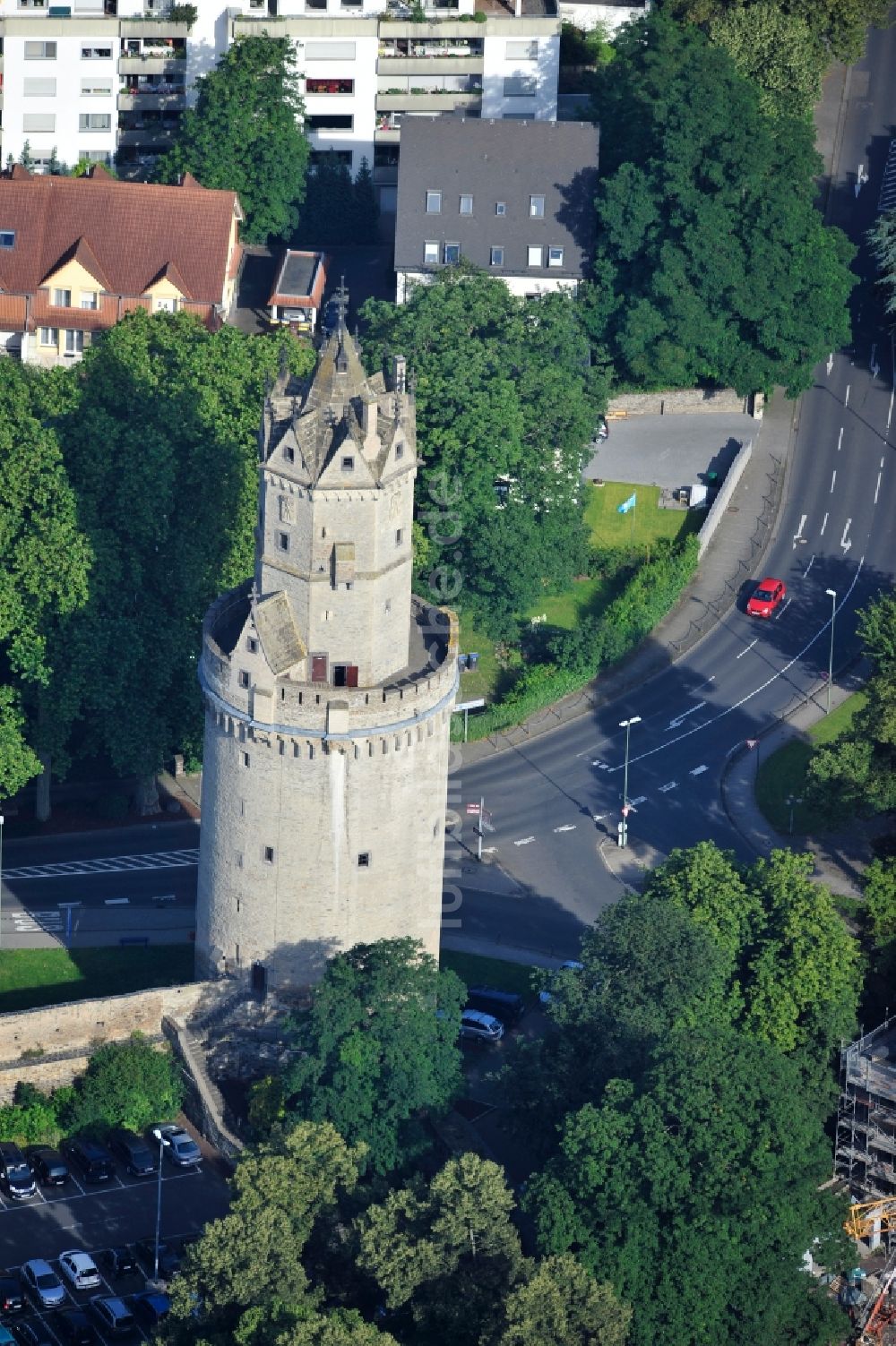 Luftbild Andernach - Runder Turm von Andernach im Bundesland Rheinland-Pfalz