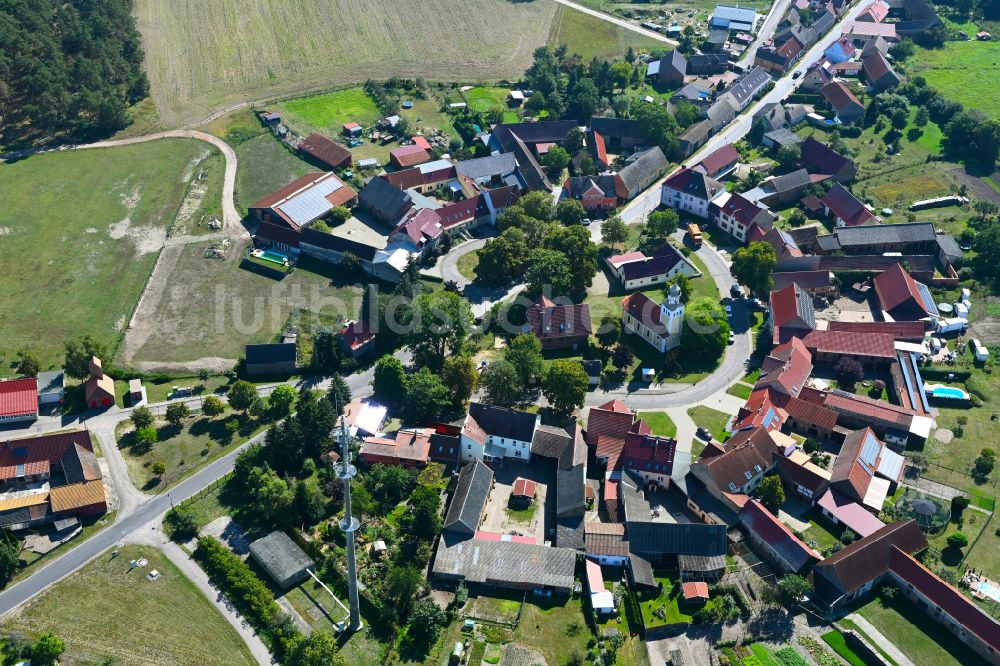 Luftaufnahme Alt Bork - Rundlings- Dorf - Ansicht in Alt Bork im Bundesland Brandenburg, Deutschland