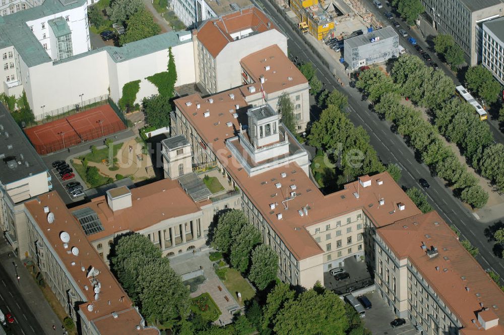 Berlin aus der Vogelperspektive: Russische Botschaft in Berlin-Mitte