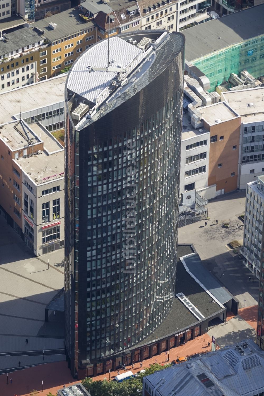 Dortmund aus der Vogelperspektive: RWE Tower in der Innenstadt von Dortmund im Bundesland Nordrhein-Westfalen