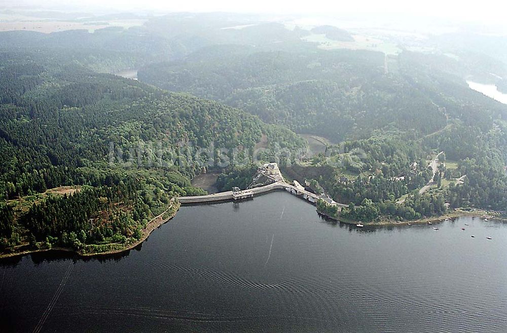 Saalburg / Thüringen von oben - Saalburg / Thüringen Blick auf die Talsperre am Bleiloch-Stausee bei Saalburg in Thüringen