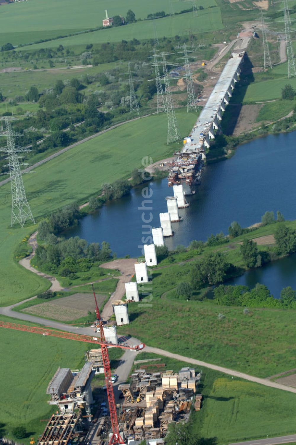 Rattmannsdorf von oben - Saale-Elster-Talbrücke über den Rattmannsdorfer See