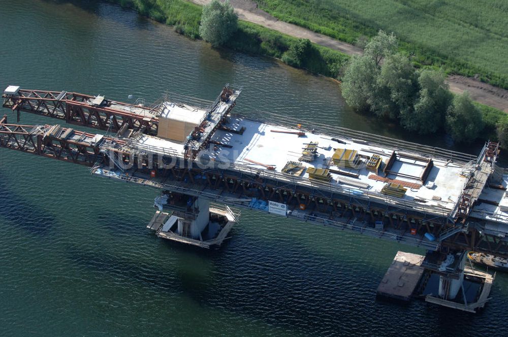 Luftbild Rattmannsdorf - Saale-Elster-Talbrücke über den Rattmannsdorfer See