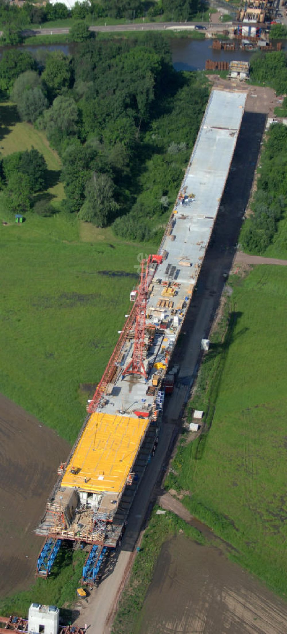 Rattmannsdorf aus der Vogelperspektive: Saale-Elster-Talbrücke über den Rattmannsdorfer See