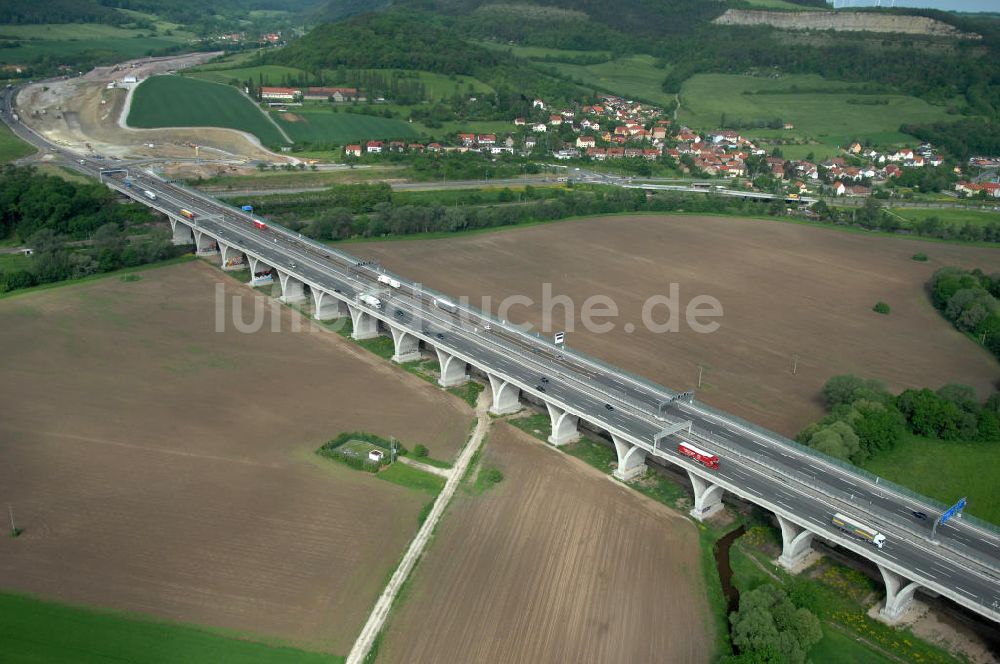 Jena aus der Vogelperspektive: Saalebrücke der Autobahn A4 bei Jena