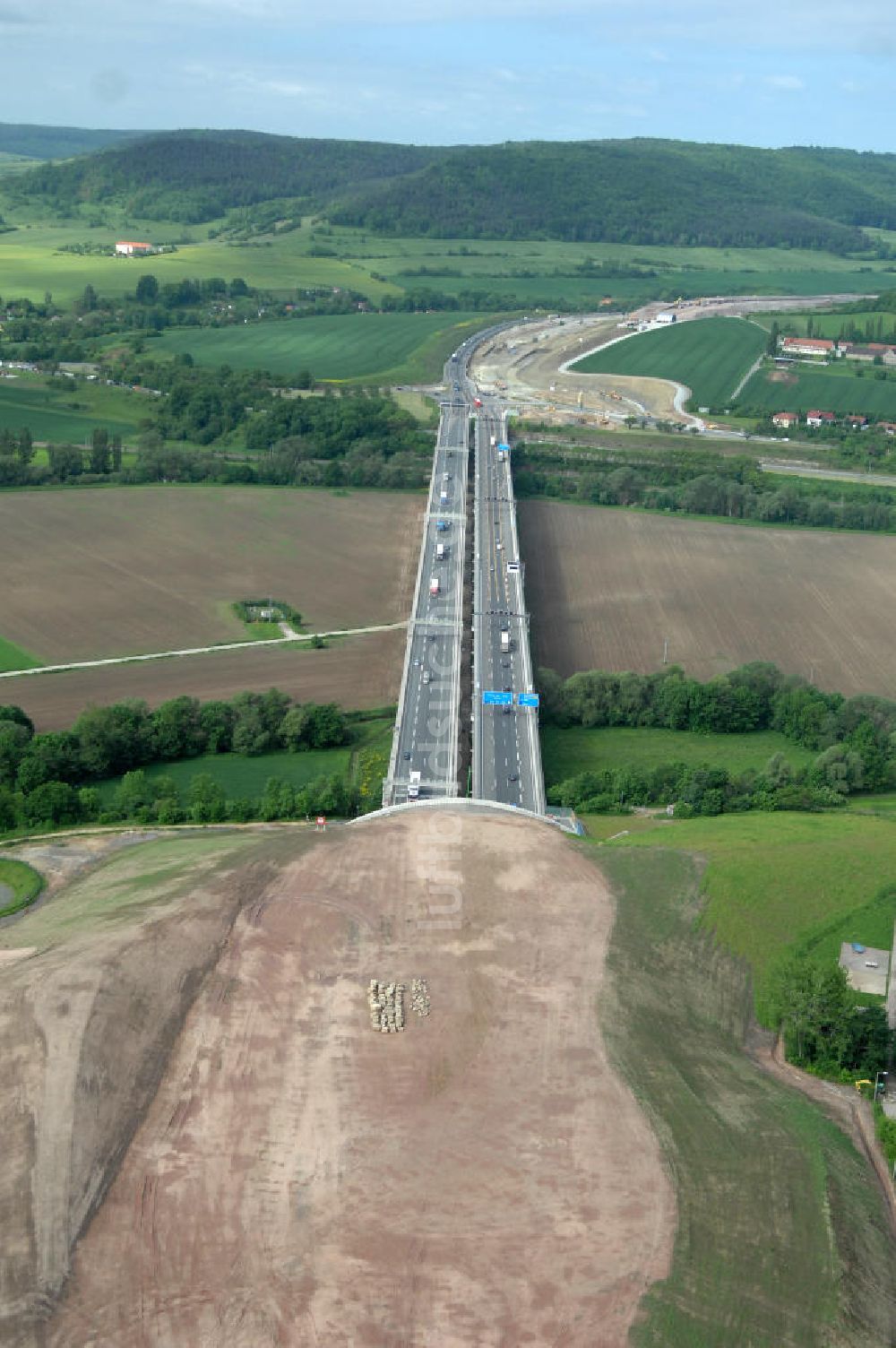 Luftbild Jena - Saalebrücke der Autobahn A4 bei Jena