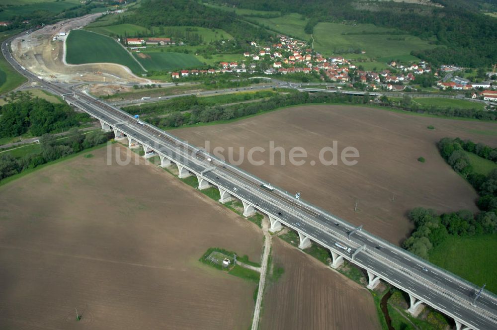 Jena aus der Vogelperspektive: Saalebrücke der Autobahn A4 bei Jena