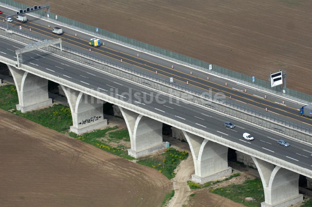 Luftaufnahme Jena - Saalebrücke der Autobahn A4 bei Jena