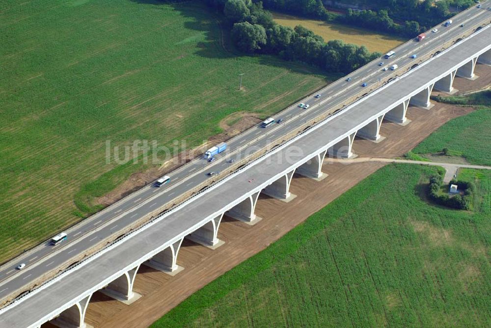 Luftaufnahme Jena - Saaletalbrücke im Anschlussbereich Jena-Göschwitz der A4