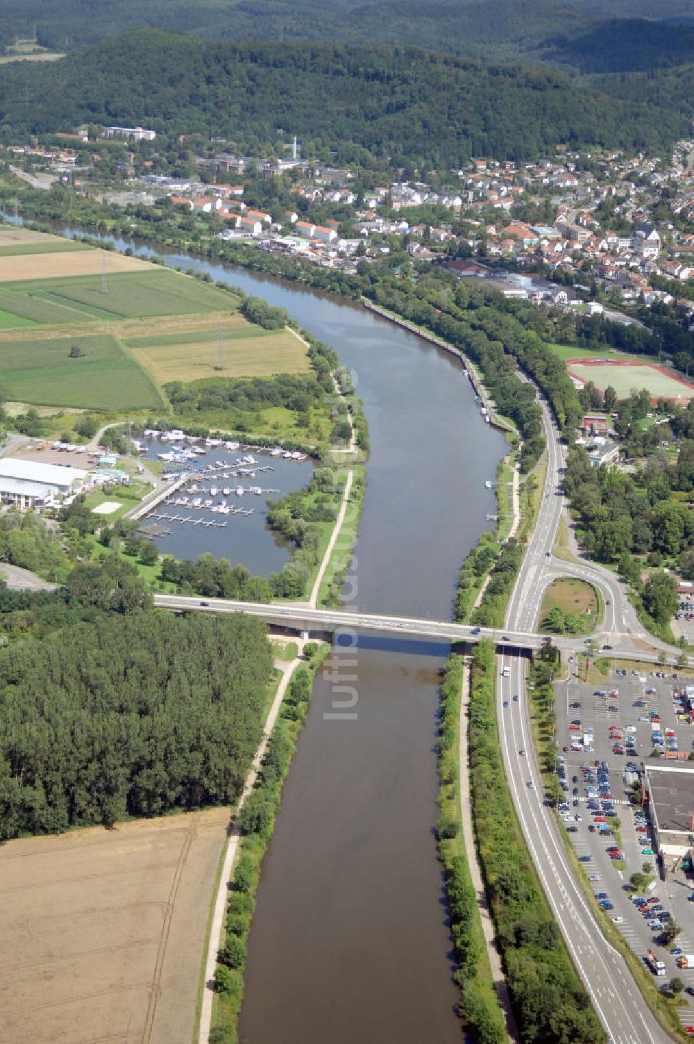 Luftbild Merzig - Saarverlauf bei Merzig