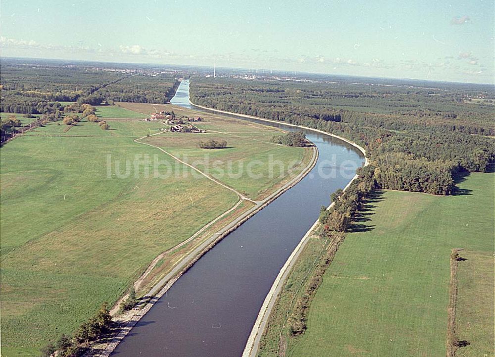 Hohenwarthe / Sachsen -Anhalt aus der Vogelperspektive: 14.10.2003 Sachsen -Anhalt Elbe-Havel Kanal Foto:Grahn