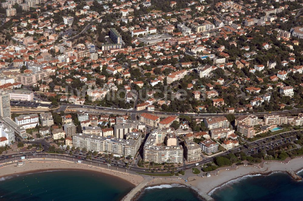 Luftaufnahme Saint-Raphael - Saint-Raphael an der Cote d'Azur in Frankreich