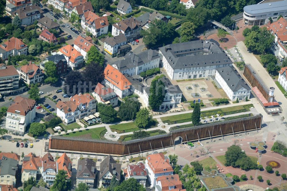 Bad Salzuflen aus der Vogelperspektive: Salinen - Bauwerk an der Parkstraße in Bad Salzuflen im Bundesland Nordrhein-Westfalen