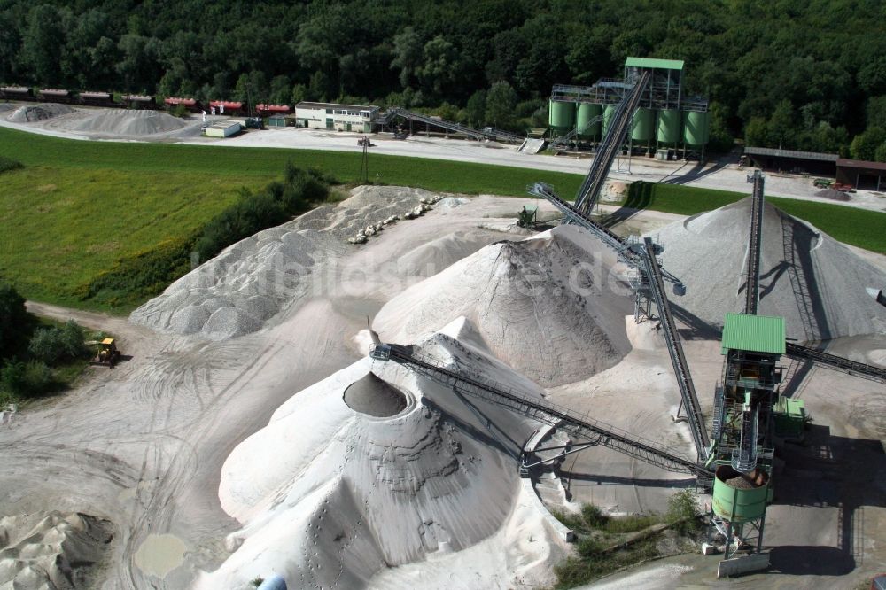 Hagenbach von oben - Sand und Kiesberge der WOLFF & MÜLLER Baustoffe in Hagenbach im Bundesland Rheinland-Pfalz