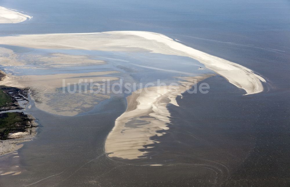 Westerhever von oben - Sandbank- Landfläche durch Strömungen unter der Meeres- Wasseroberfläche Westerheversand in Westerhever im Bundesland Schleswig-Holstein