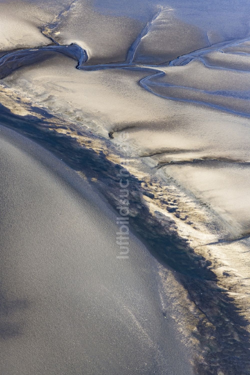 Sankt Peter-Ording von oben - Sandbank- Landfläche in der Meeres- Wasseroberfläche der Nordsee in Tating im Bundesland Schleswig-Holstein