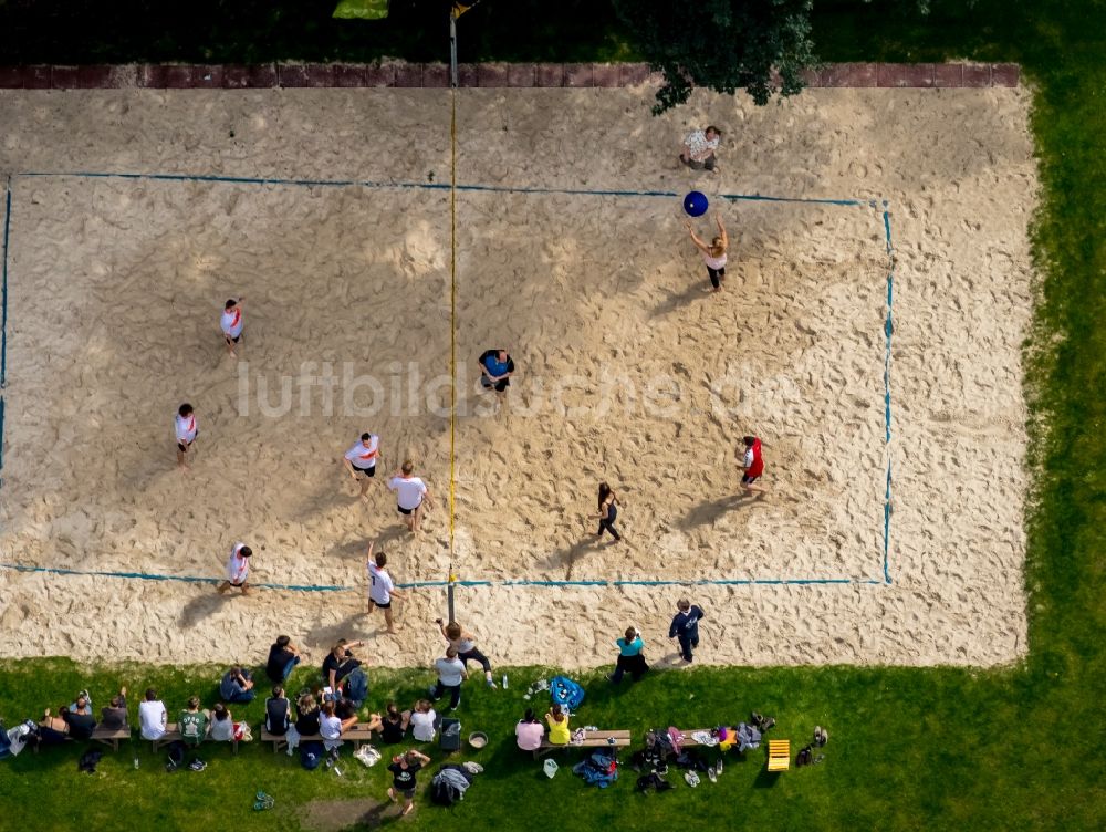 Haltern am See aus der Vogelperspektive: Sandfläche des Volleyball- Sportplatzes der Jugendbildungsstätte Gilwell St. Ludger in Haltern am See im Bundesland Nordrhein-Westfalen