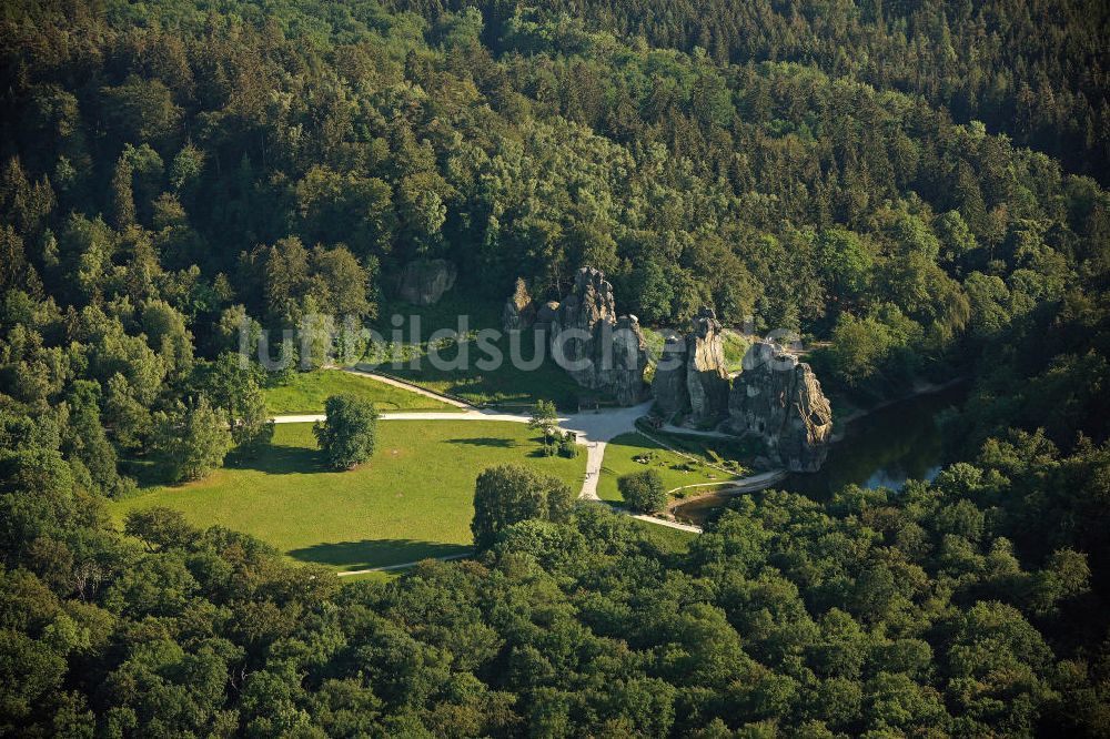 Luftbild Horn-Bad Meinberg - Sandstein- Felsformation Externsteine im Teutoburger Wald in Nordrhein-Westfalen