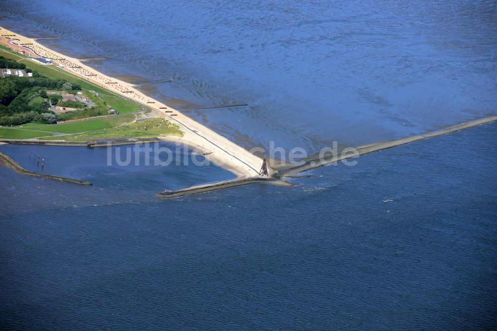 Cuxhaven von oben - Sandstrand- Landschaft an der in Döse im Bundesland Niedersachsen